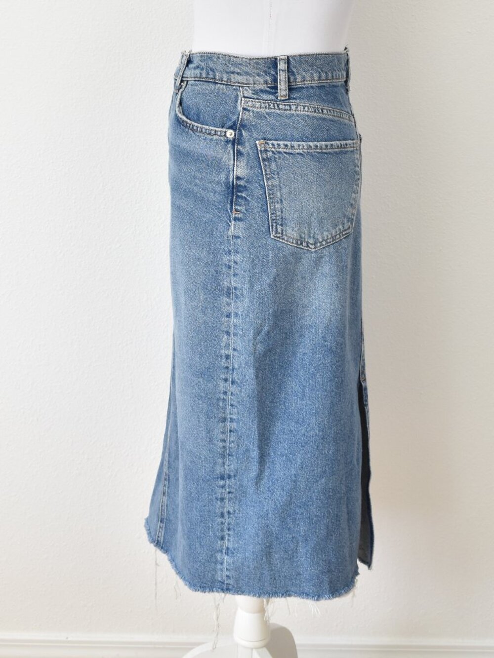 Rails Highland Denim Midi Skirt - 24 - Picture 4 of 10